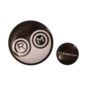 2枚装 RM 徽章套装，金属材质